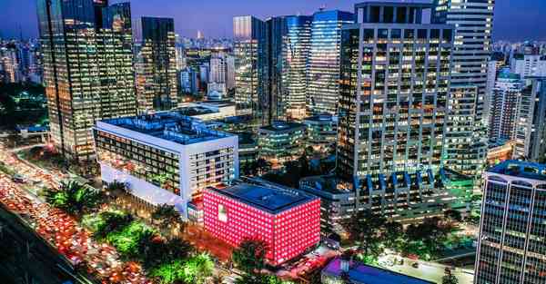 用AI技术复活赫本，AI复活亲人技术