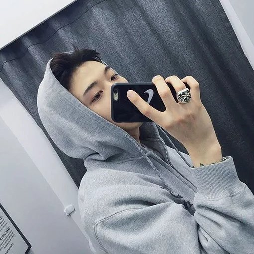 赫连程萱友