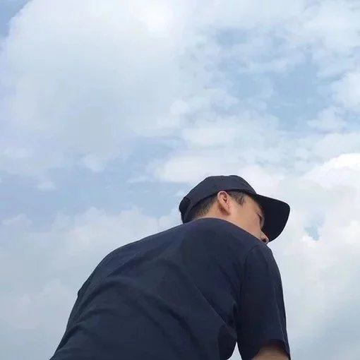 屠萱博霄