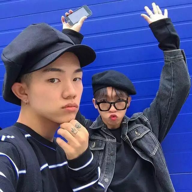 皮冠琦玉
