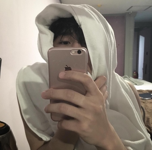 徐离刚洁茗