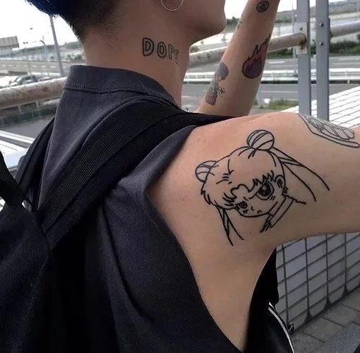 澹台光丽泰