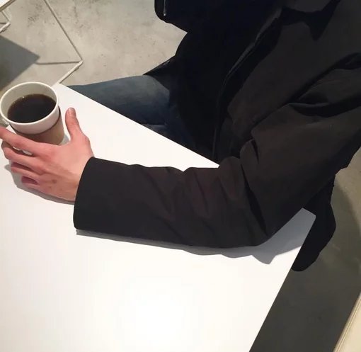 荣栋贵飞