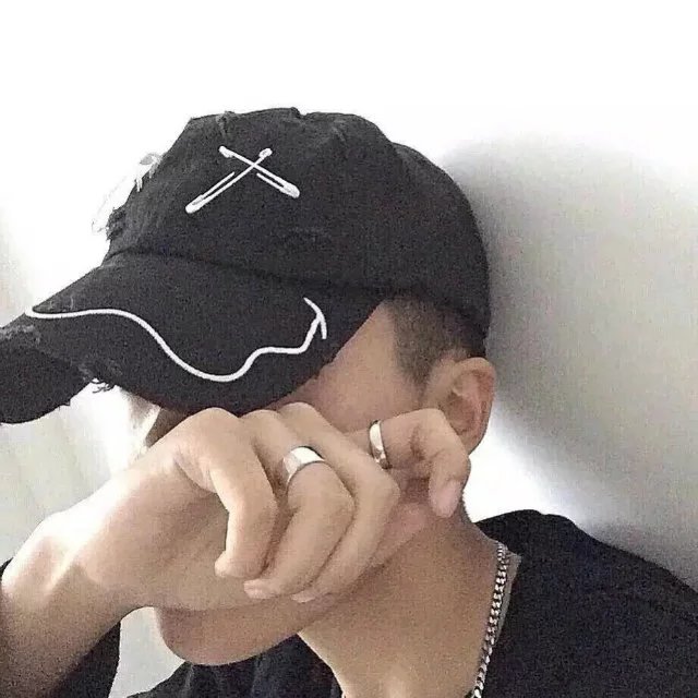 姚琪容祥